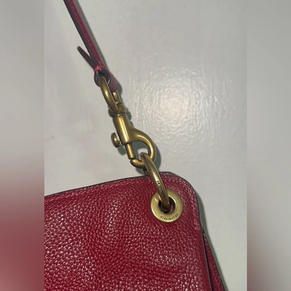 Coach soho tabby- burgundy - Picture 7 of 9